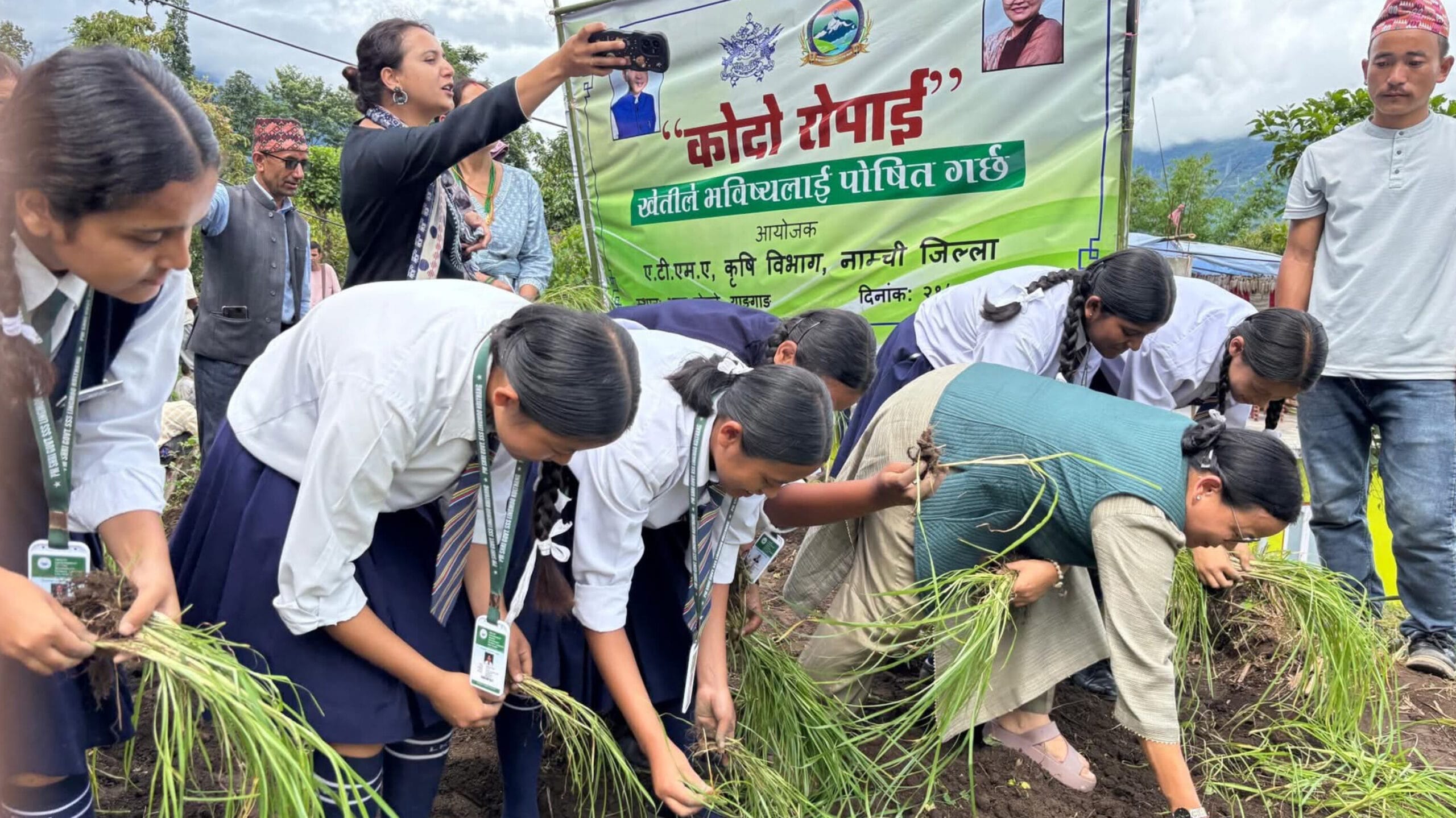 Empowering Farmers and Students: Join Yangang's Interactive Millet Program!