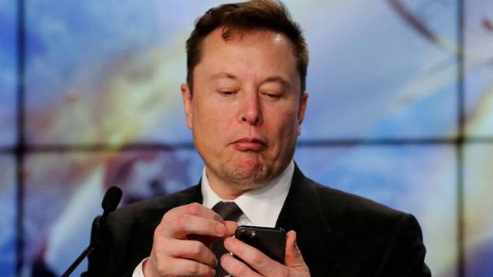 Musk Threatens Legal Action Against Apple Over App Store Rankings Dispute