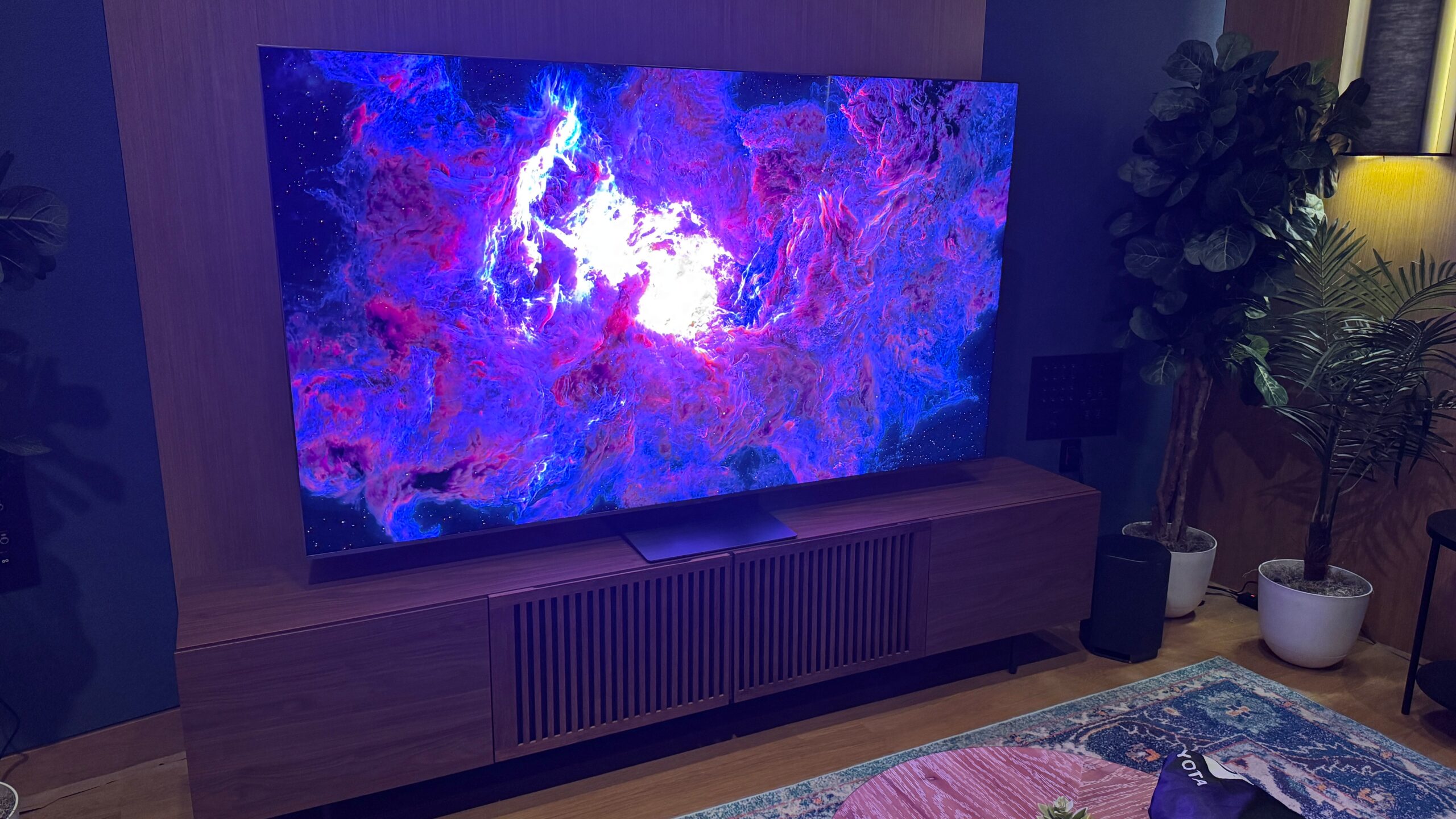 Experience the Future of Home Theater with TCL Z100 Dolby FlexConnect Speakers