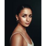 Alia Bhatt Celebrates Janhvi Kapoor and Ishaan Khatter's Oscar-Bound Film