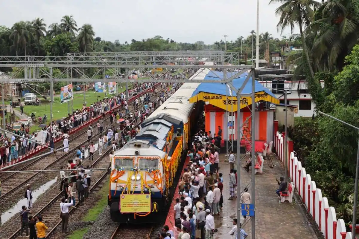 Book Your Ticket Now: Sairang to Guwahati Train Fares and Details!