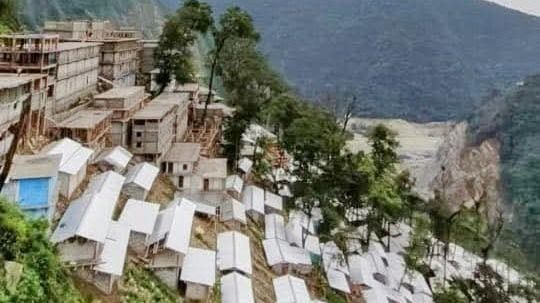 Haunting Unveiled: Ghost Houses Surface in Roing Amid Compensation Crisis