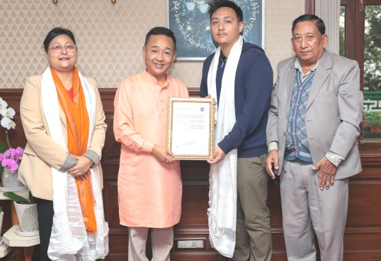 Celebrating Excellence: CM Cheers NASA-Honored Security Researcher from Sikkim
