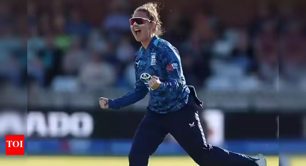 England Thrashes SA with Stunning 10-Wicket Victory in Opener!
