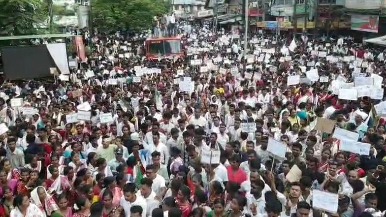 Thousands of Adivasis Unite in Tinsukia Protest; Assam CM Supports Their Cause