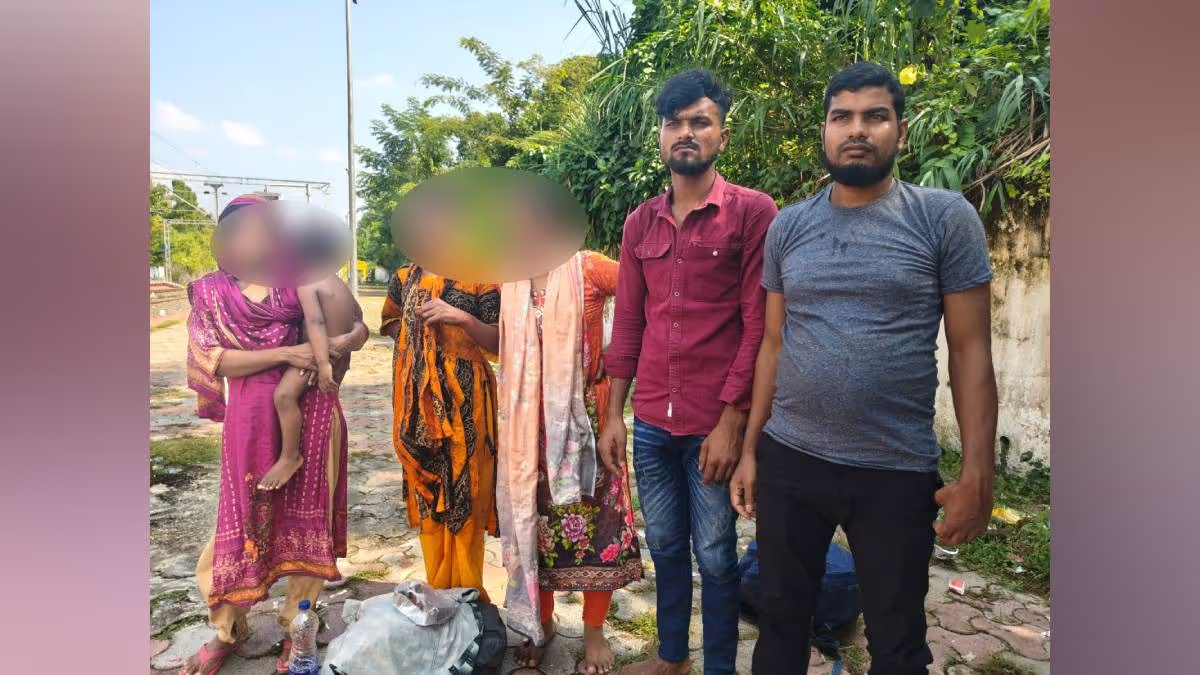Six Bangladeshi Nationals Arrested in Tripura en Route to Jalpaiguri