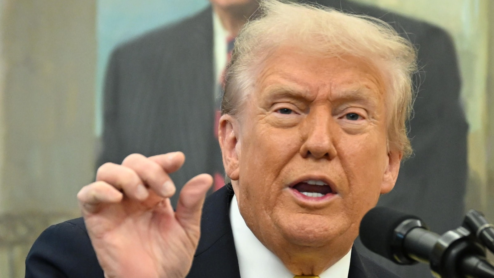 Delhi's Dilemma: Navigating US Trade Talks Amid Trump's Russian Oil Claims