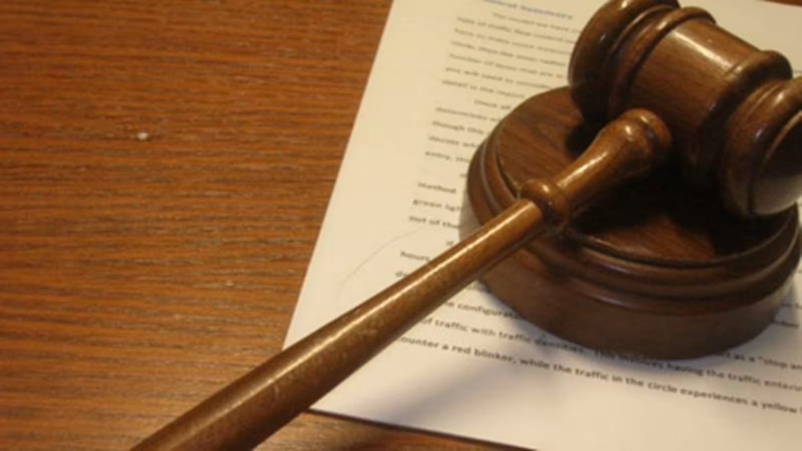 Court Acquits Man After 12 Years: Handwriting Mismatch in Forgery Case