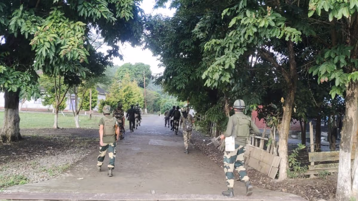Security Forces Capture Four Insurgents and Drug Peddler in Manipur