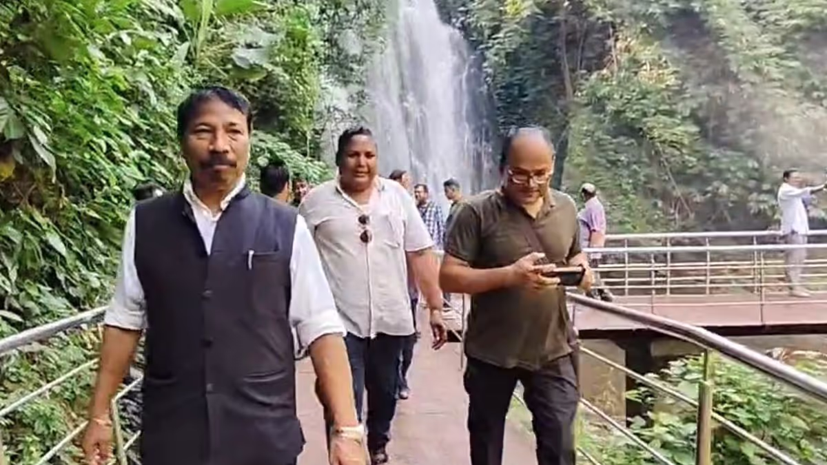 Assam Minister Atul Bora Explores Kakochang Waterfall as Picnic Season Starts