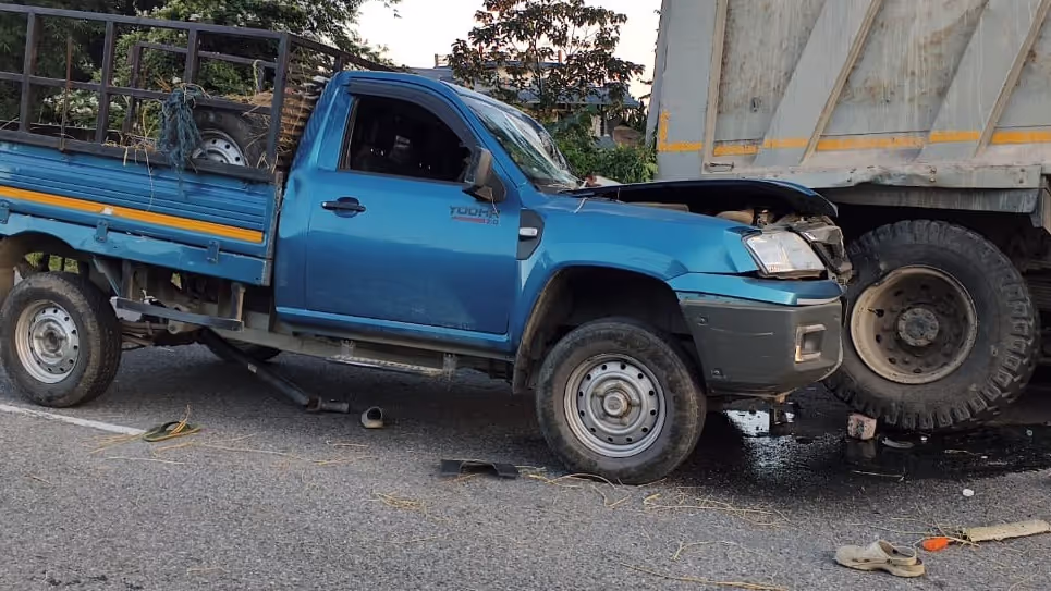 Tragic Collision Near Ayeng Village: One Fatality and Many Injured