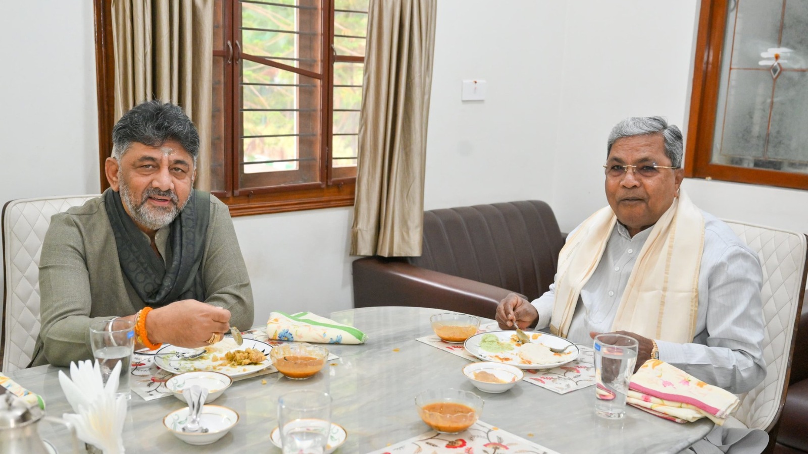 United Front: Siddaramaiah and Shivakumar Show Solidarity After Meeting