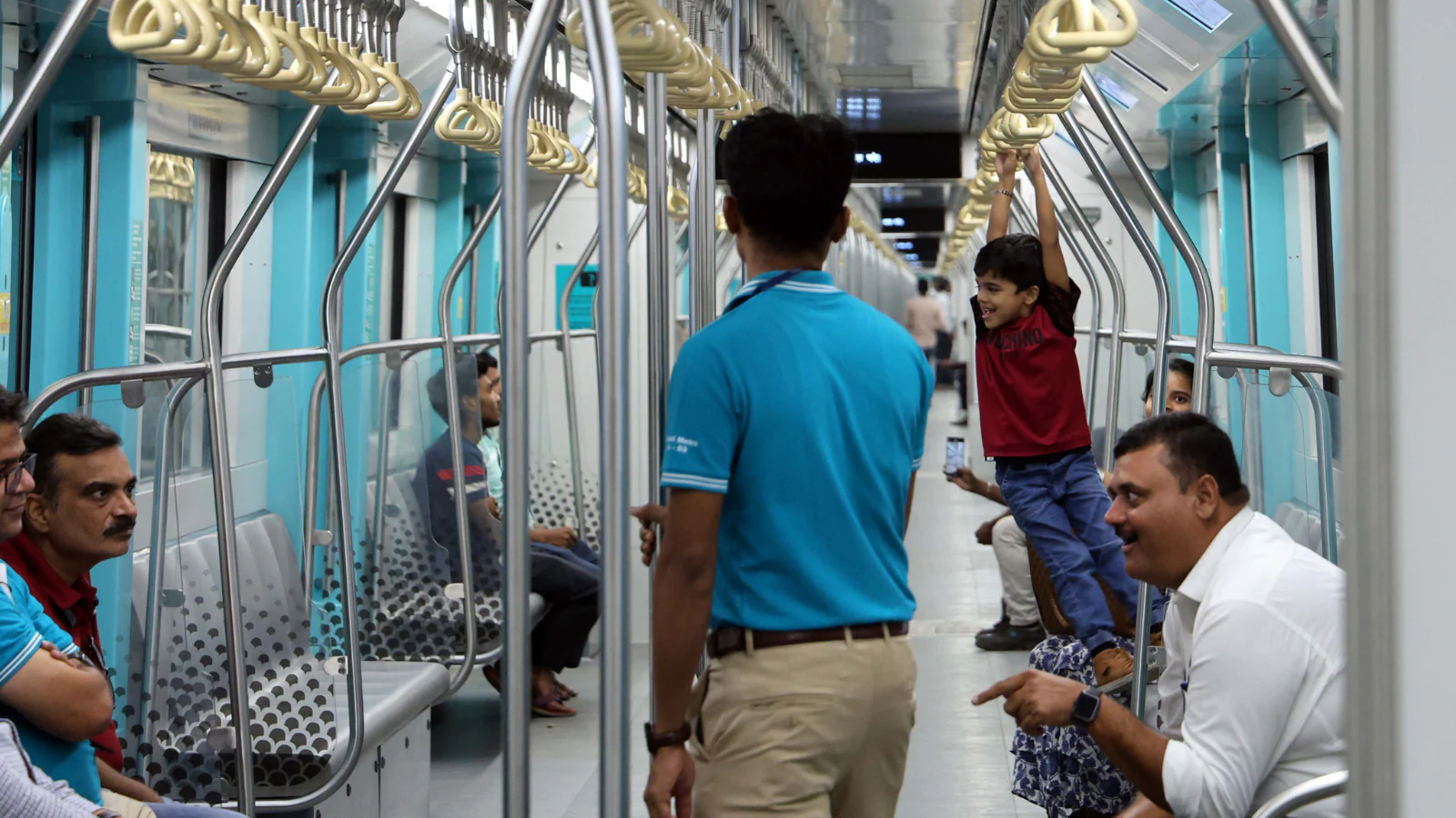 MMRDA Takes Action: Fines for Contractor After Tragic Worker Fall