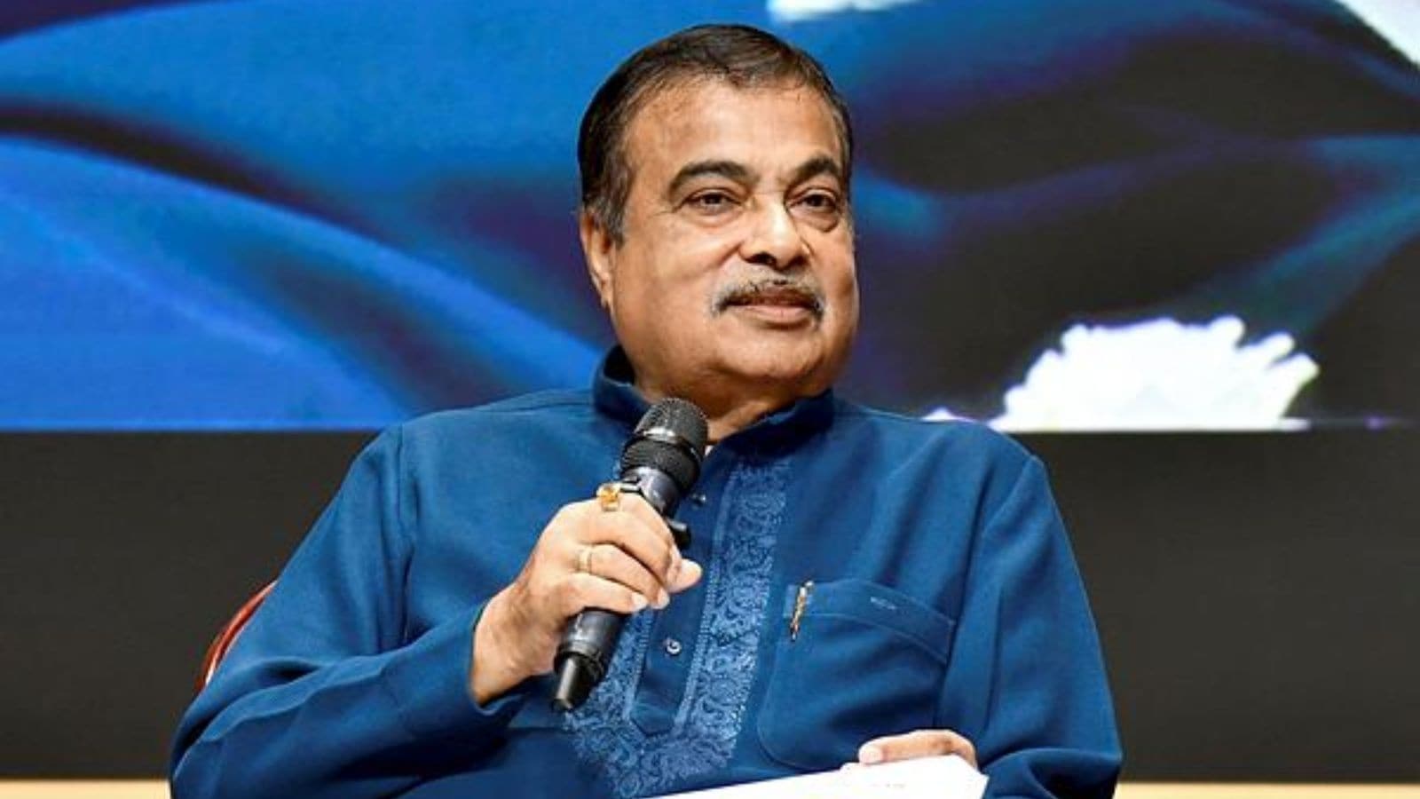 Nitin Gadkari's Road Survey in Surat: Transforming Ahmedabad's Future