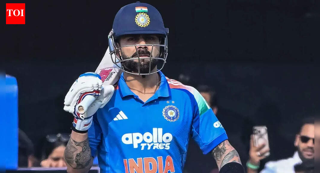 Virat Kohli and Pragyan Ojha's Intense Discussion Before 2nd ODI – Watch Now!