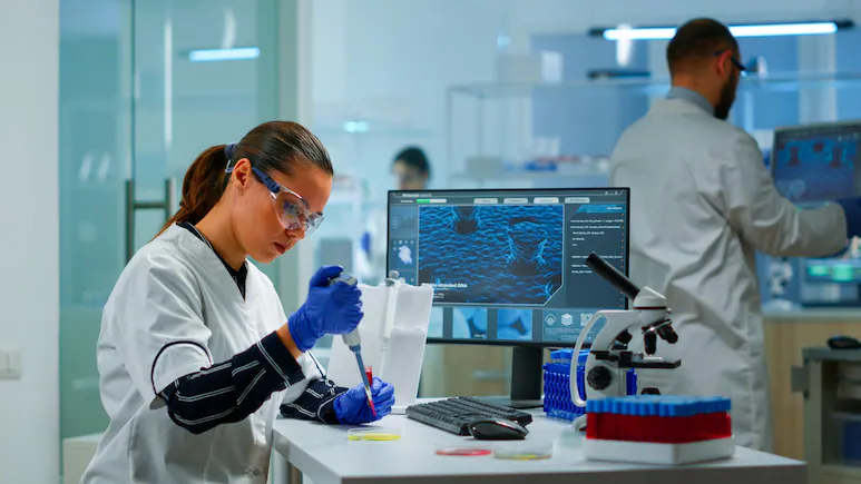 Revolutionary Genetic Strategy Fights Drug-Resistant Prostate Cancer