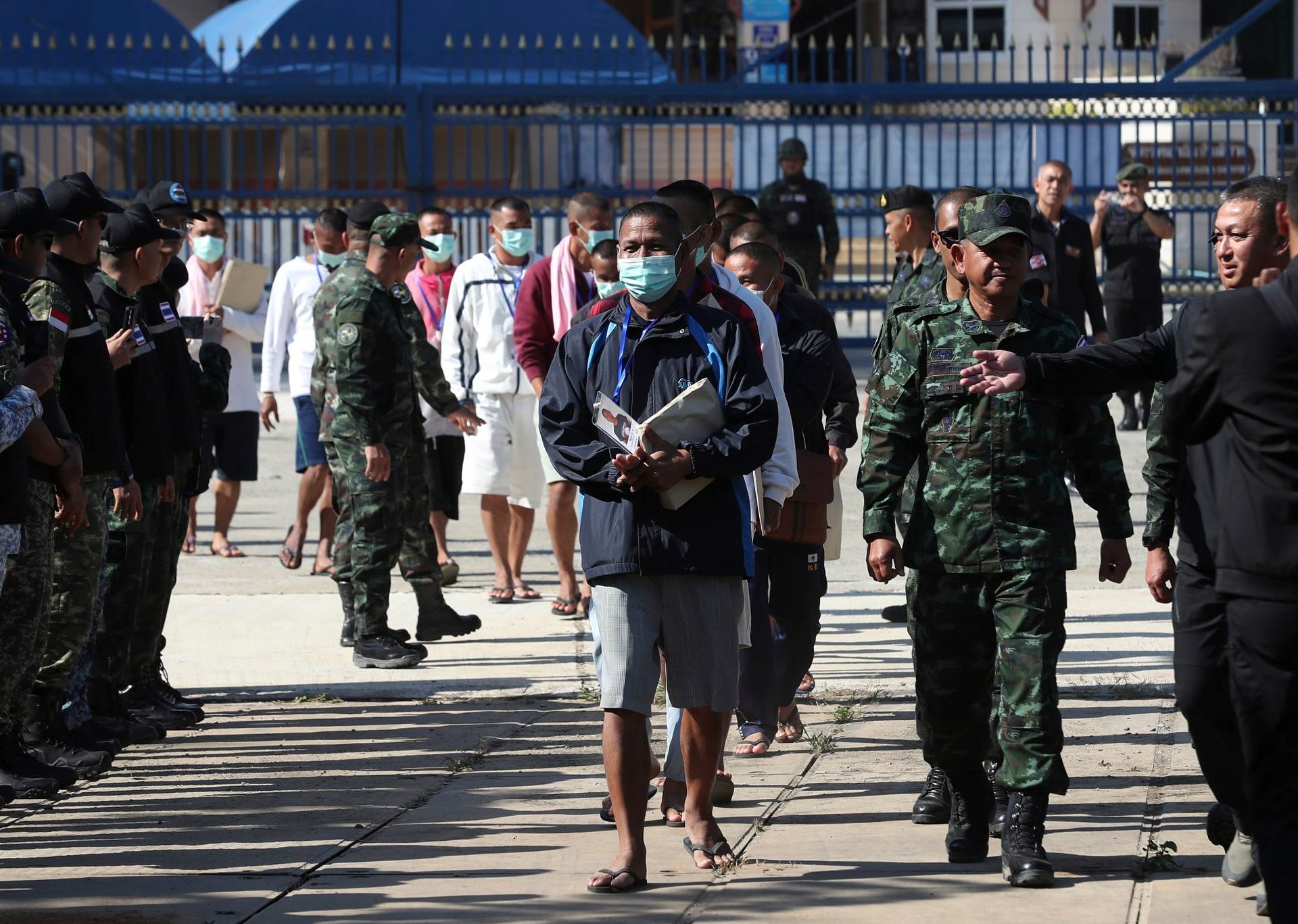 Thailand Releases 18 Cambodian Soldiers: Ceasefire Success Sparks Hope
