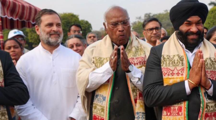 Gaurav Gogoi Stands with Rahul Gandhi Amid Controversial Gamusa Debate
