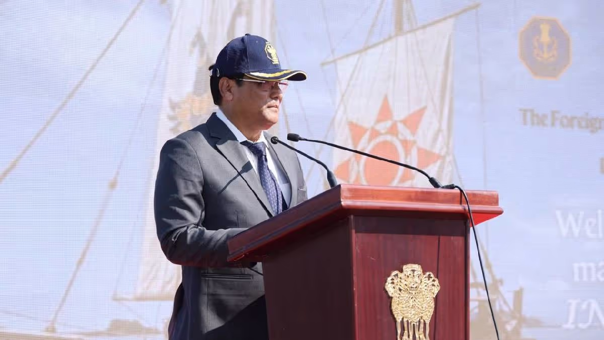 INSV Kaundinya Arrives in Muscat, Reviving Ancient India-Oman Maritime Ties