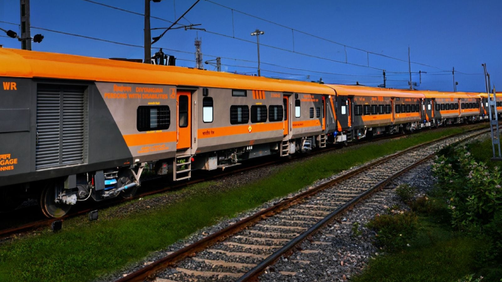Inaugural Run of Amrit Bharat Express: Timings and Stoppages Revealed!