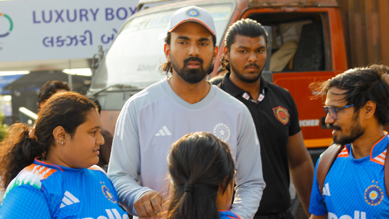 KL Rahul's Stunning Revelation: Washington Sundar's Running Surprise in Victory!
