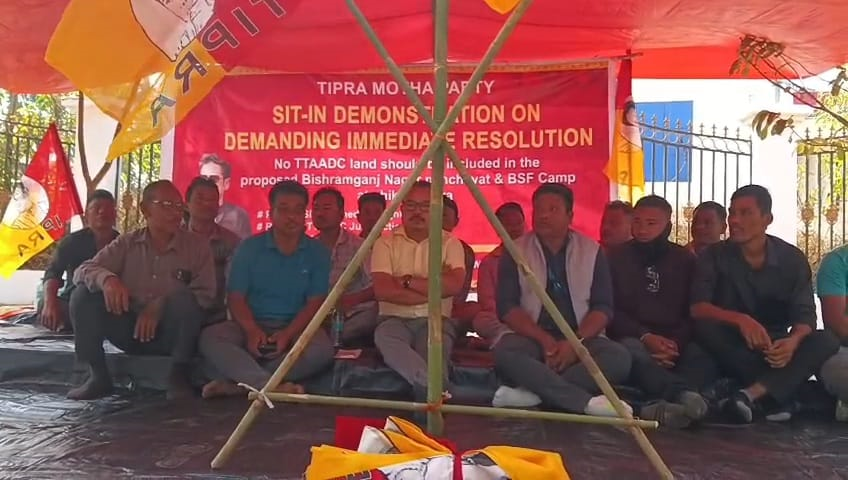 MDC Umashankar Protests at Sepahijala DM Office: Urgent Public Outcry
