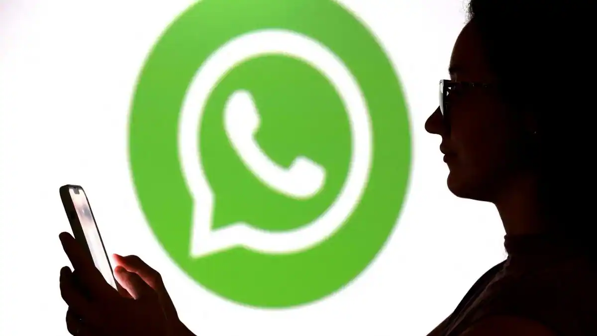 SC Defers Meta, WhatsApp Plea Over Rs 213cr CCI Penalty to Feb 23