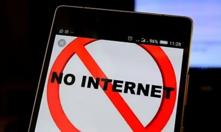 Breaking: Internet Ban Extended to Two More Districts After Unrest