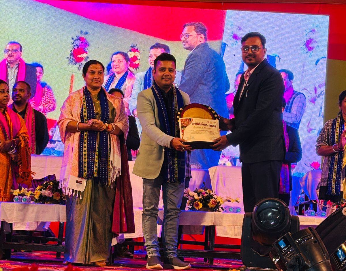 Triumphant Win: Tripura Gramin Bank Recognized at District SARAS Fair