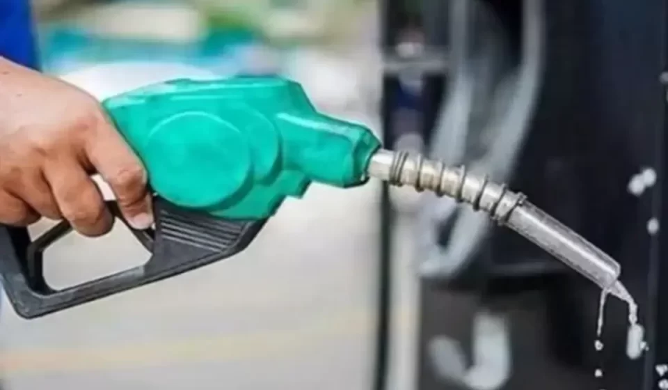 Centre Mandates E20 Petrol (Min RON 95) Nationwide from April 1