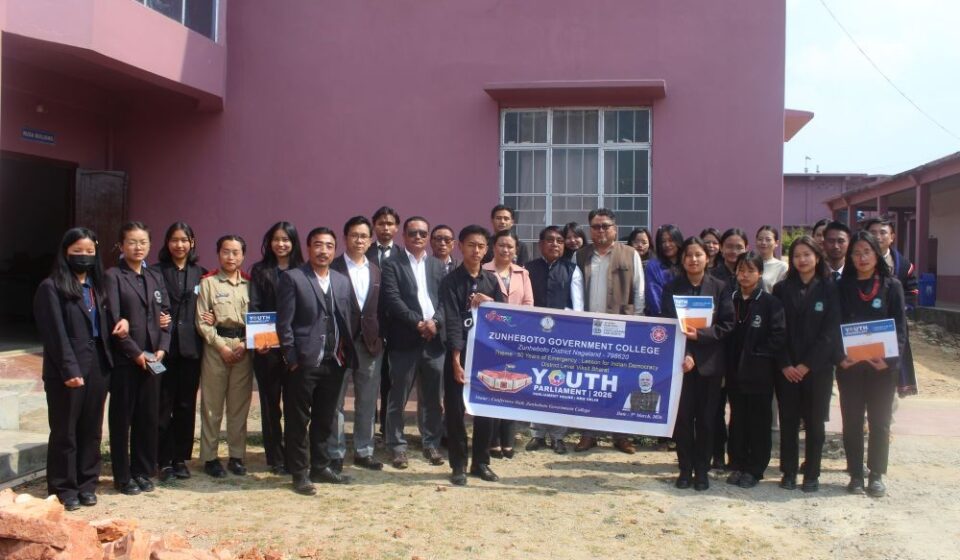 ZGC Youth Parliament Warns: Democracy Is Precious, Fragile