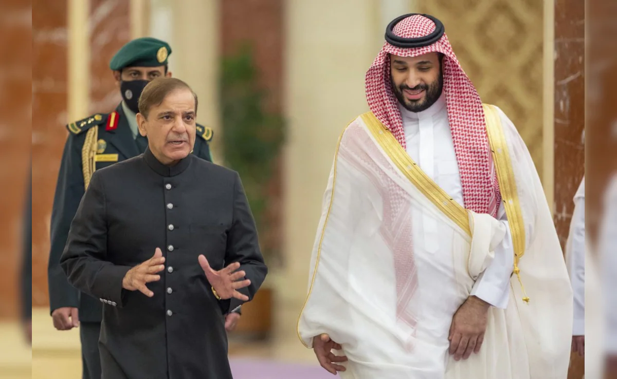 Pakistan's Dilemma: Join Saudi Arabia or Remain Neutral on Iran?