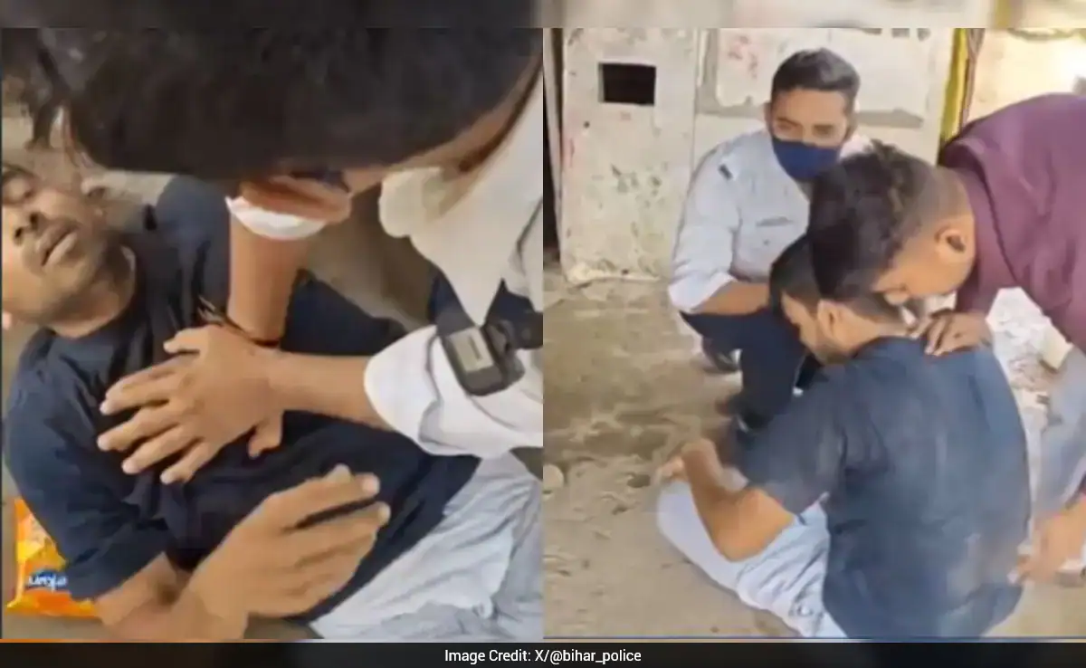 Heroic Bihar Constable Performs CPR, Saves CISF Jawan