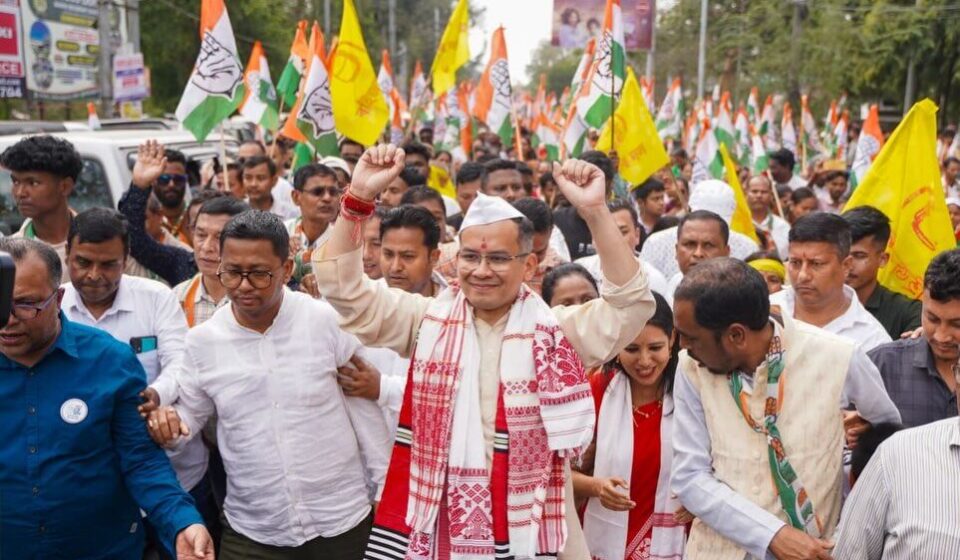 Gogoi Confronts Assam CM Over Passport Row — Tense Political Clash