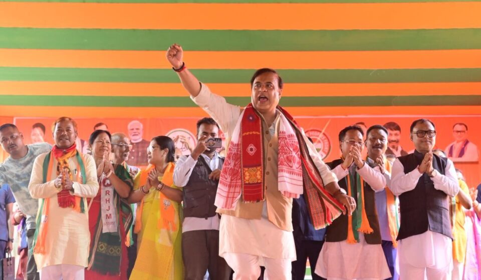 Assam CM in Dispur Pledges 2 Guwahati Medical Colleges; Backs Bordoloi