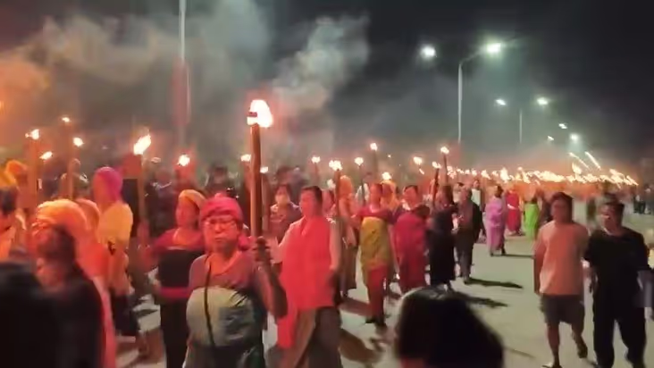 Manipur Torch Rally Halted in Imphal West; Tear Gas Used