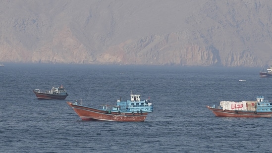 Iran Warns: Violating Vessels in Strait of Hormuz Targeted