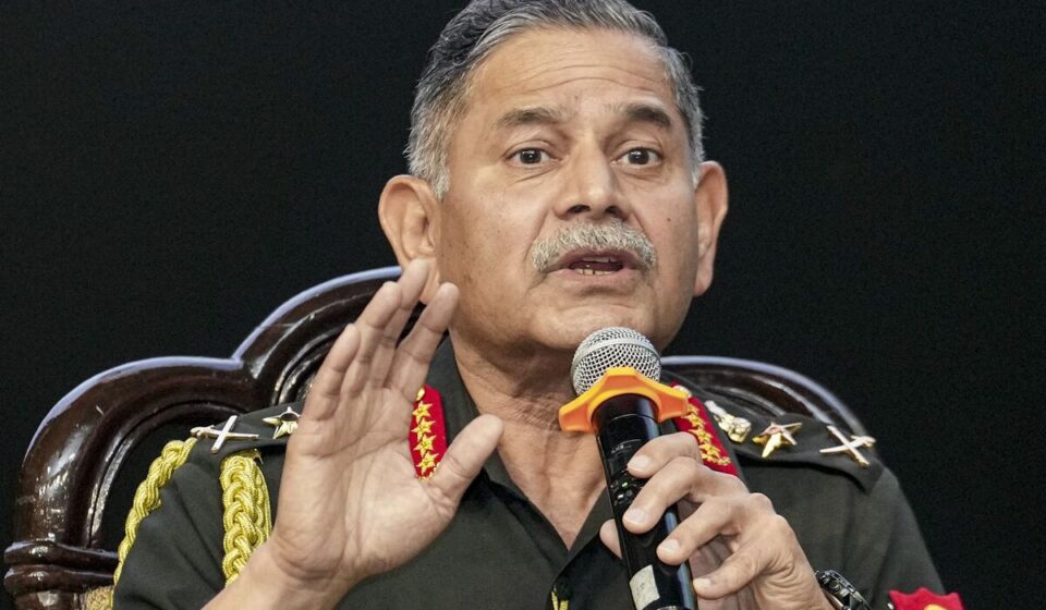 Army Chief Warns: Harbouring Terrorists Risks Pakistan's Future