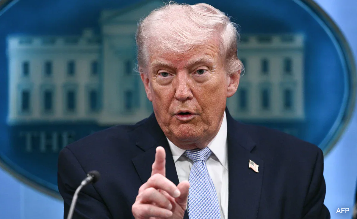 Trump Claims Iran 'Dying to Make a Deal' — Refuses to Call It War