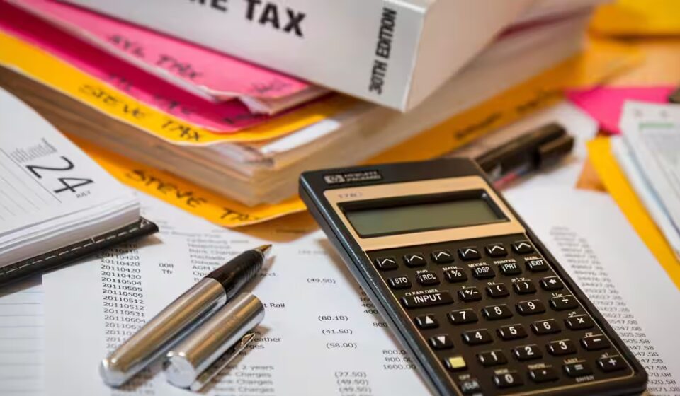 India to Waive Capital Gains Tax, Boosting Foreign Bond Investment