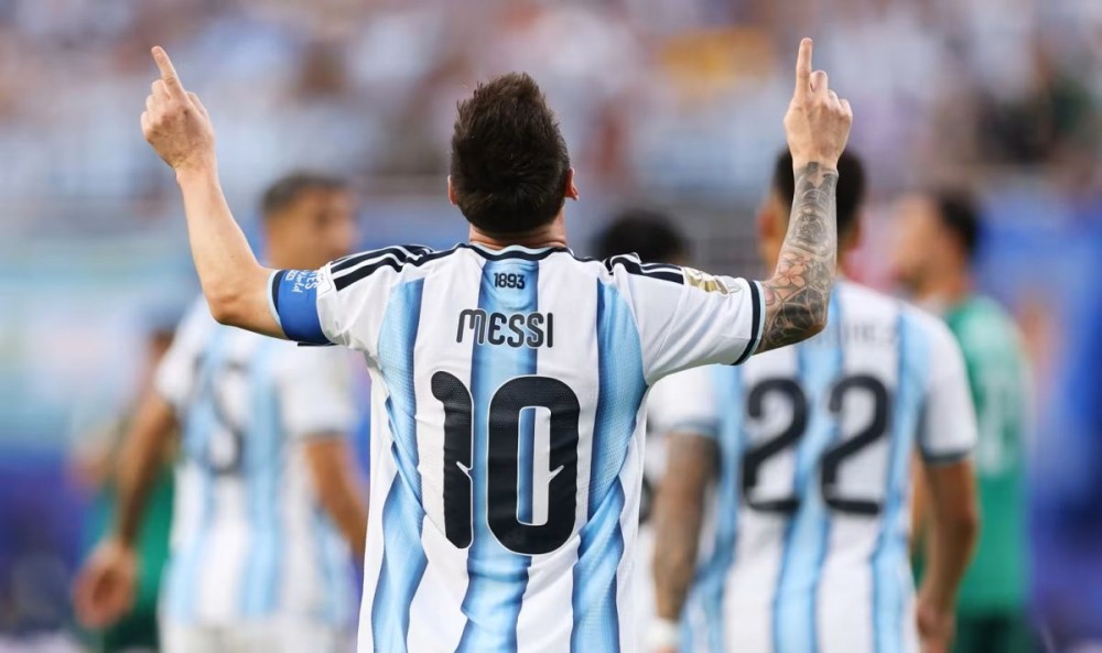 Messi's Record Night Sends Argentina to 2026 WC Knockouts