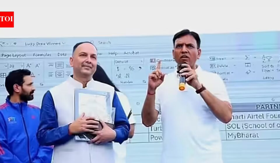 SSASU Dibrugarh Triumphs with Prestigious Golden Fern Award in Guwahati