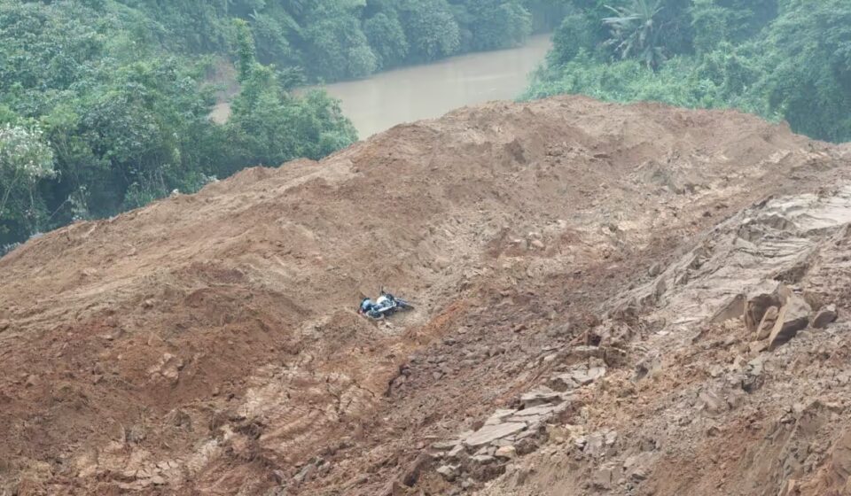 Lower Siang Flood Alert: Siji River Residents Told to Relocate