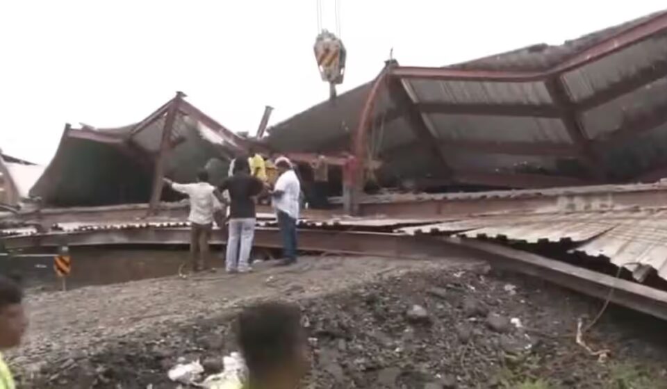Deadly Kolkata Warehouse Collapse: Army & NDRF Lead Urgent Rescue