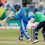 বৈভৱহীন টীম ইণ্ডিয়া: আয়াৰলেণ্ডত তাৰকাখচিত ব্যাটিং ভাঙি পৰিল