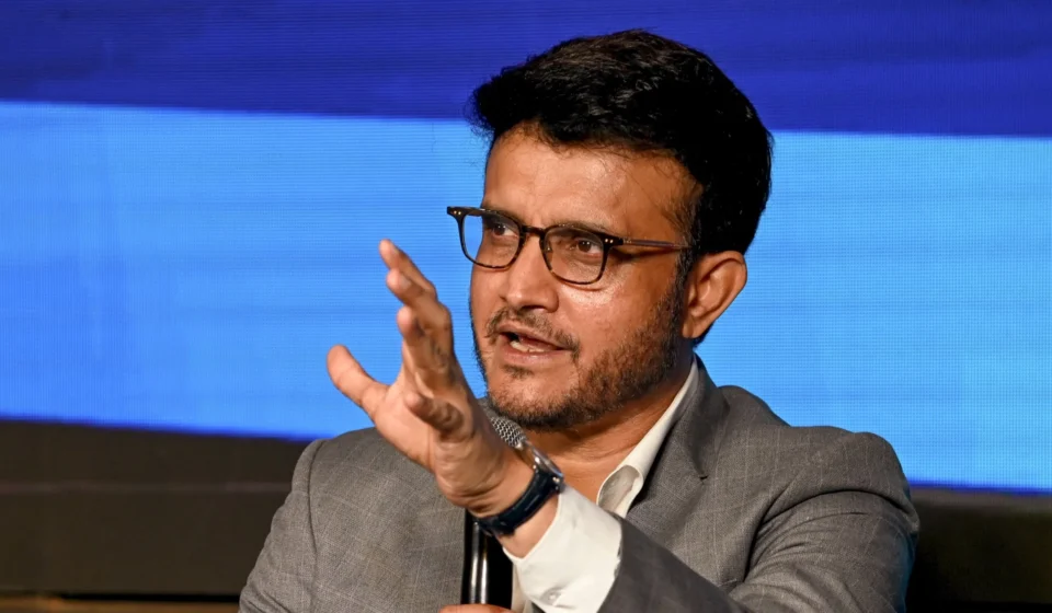 বংগৰ বিজেপি চৰকাৰৰ ডাঙৰ সিদ্ধান্ত: সৌৰভ গাংগুলীৰ জেড সুৰক্ষা বাতিল