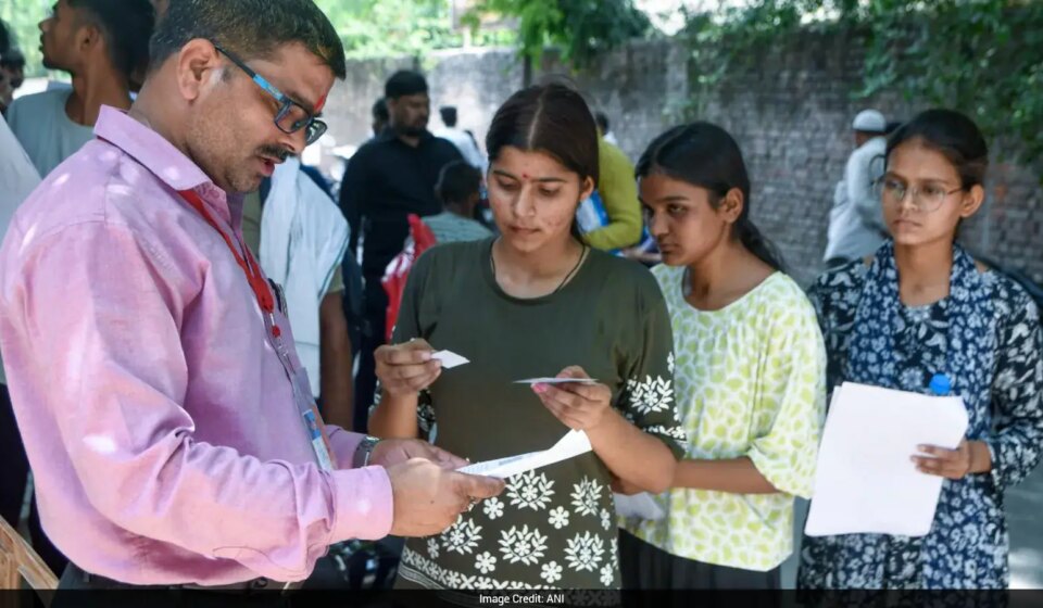 NEET UG 2026 Cut Off: Category-Wise Safe Scores for Top Govt Colleges