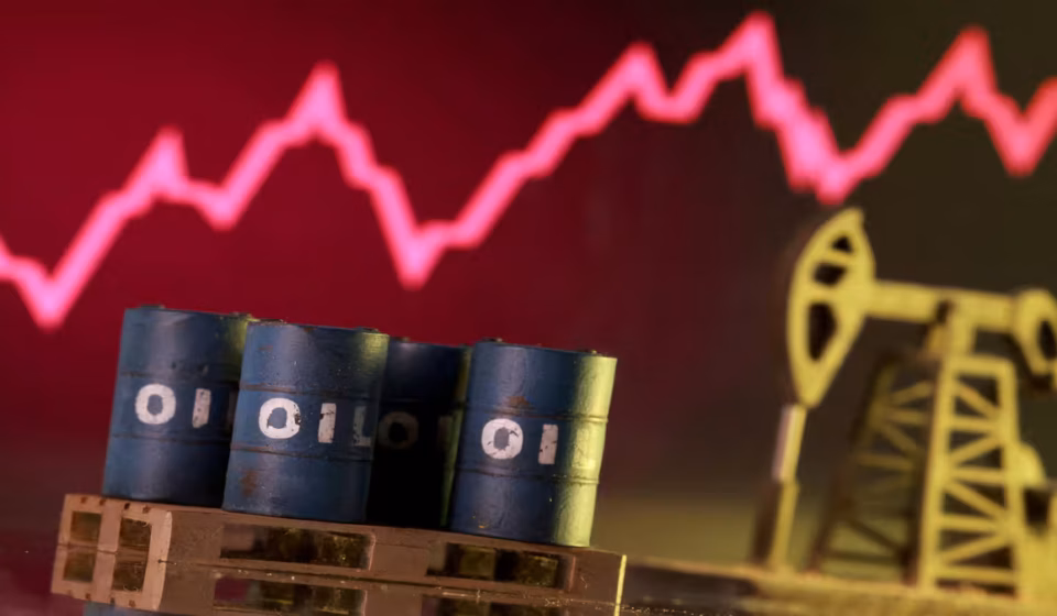 Can India Weather Another Oil Shock? Government Warns of Fiscal Risk