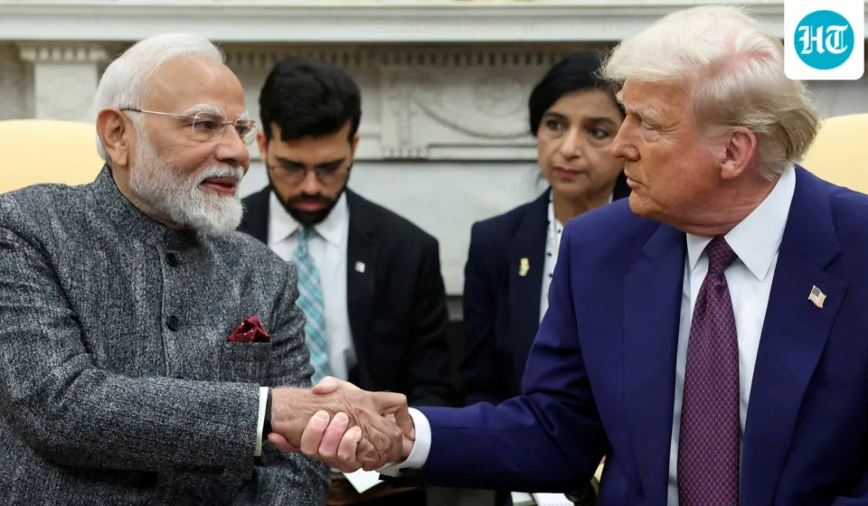 Trump Slams Russia Sanctions Bill Threatening 100% India Tariffs