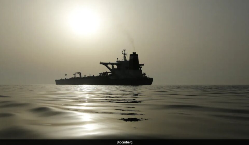 UAE: Iran Hits 2 Oil Vessels in Strait of Hormuz — Escalation Alert